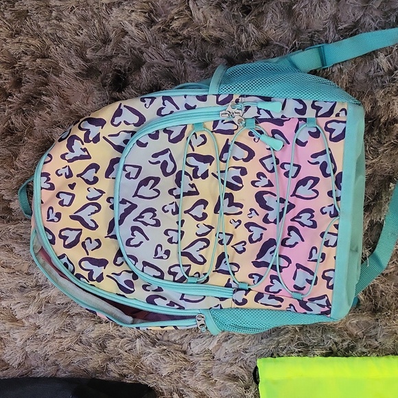 Bundle - Picture 2 of 7